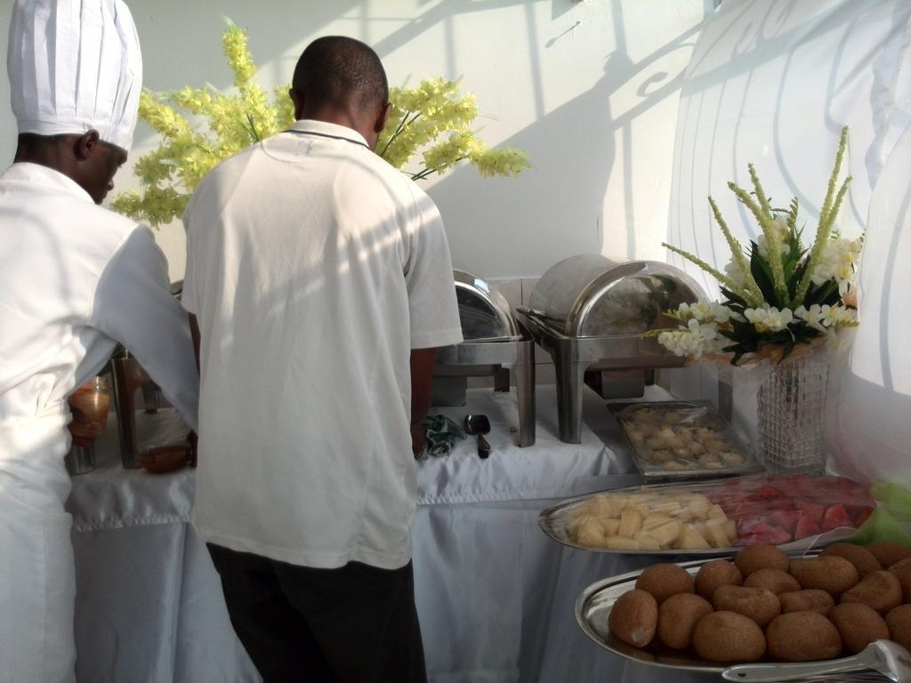 Toundalia Residence Yaounde Bagian luar foto